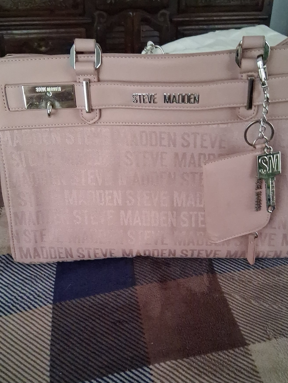 Steve Madden Pink Logo-Print Shoulder Bag